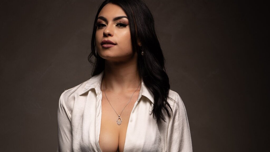 MaiaEverly