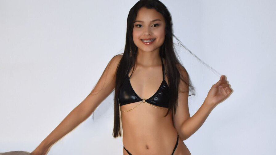 JulietaCross