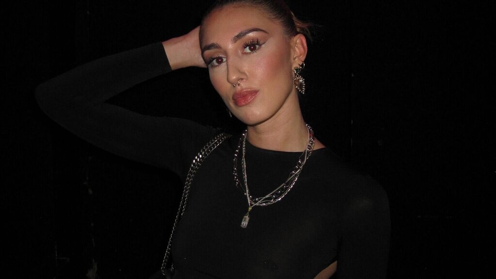 AnniaRosee
