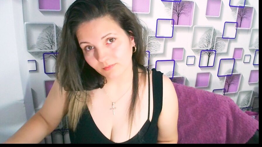 EllaYssa